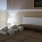 Dominique Comfort Lejlighed